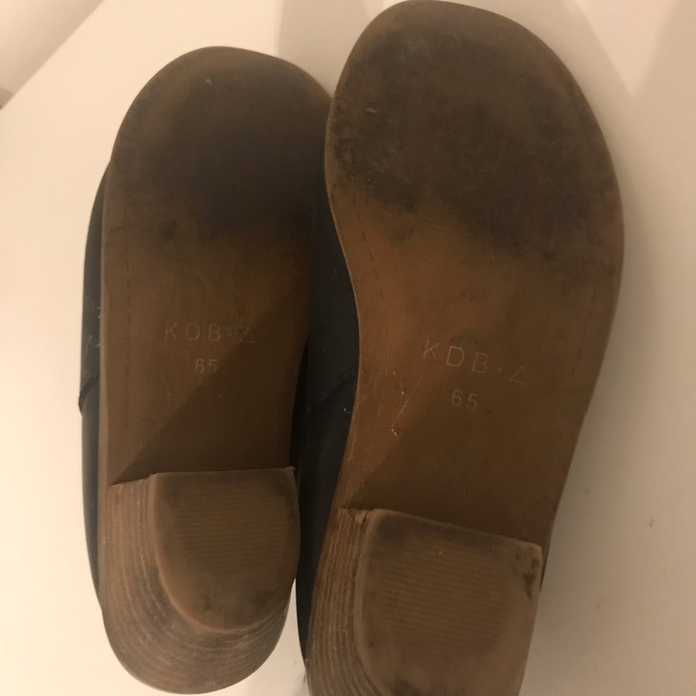 Kelsi dagger mules - Picture 3 of 3